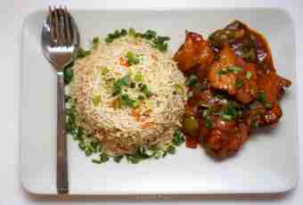 The recipe of a tasty garnish from rice for chicken