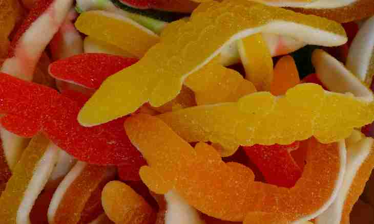 How to prepare a three-layer fruit candy