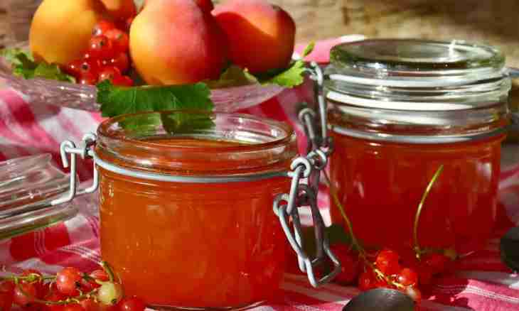How to cook jam with honey