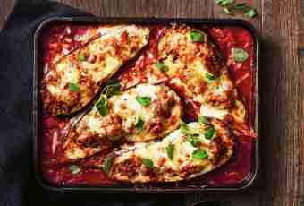 How tasty to prepare the stuffed eggplants with ham and forcemeat