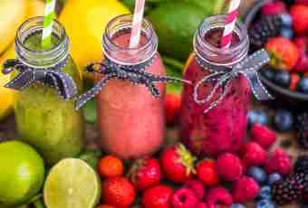 How to make tasty summer fruit drinks
