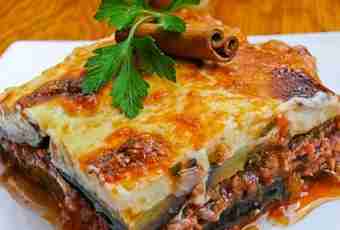 How to prepare a musMusaka - the Greek unusual and very tasty dish. Recipes differ, however the only ingredient remains invariable - forcemeat and sauce.aka with eggplants and forcemeat