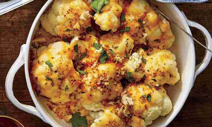 How to prepare a cauliflower in an oven